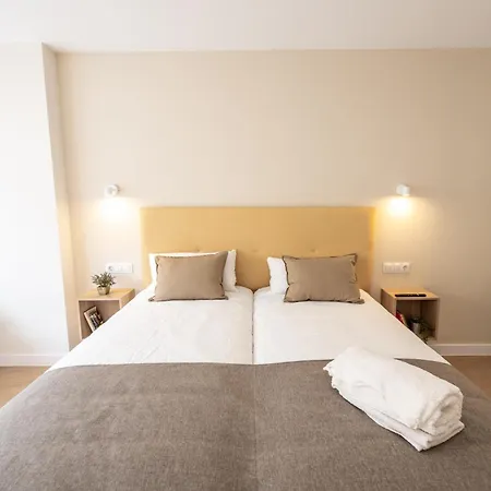 At Villafiel Atarazanas-plaza Apartment