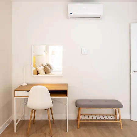 Apartment At Villafiel Atarazanas-plaza *